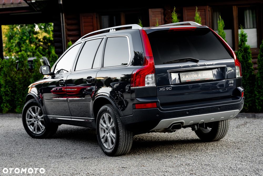 Volvo XC 90 D5 AWD Geartonic Summum - 9