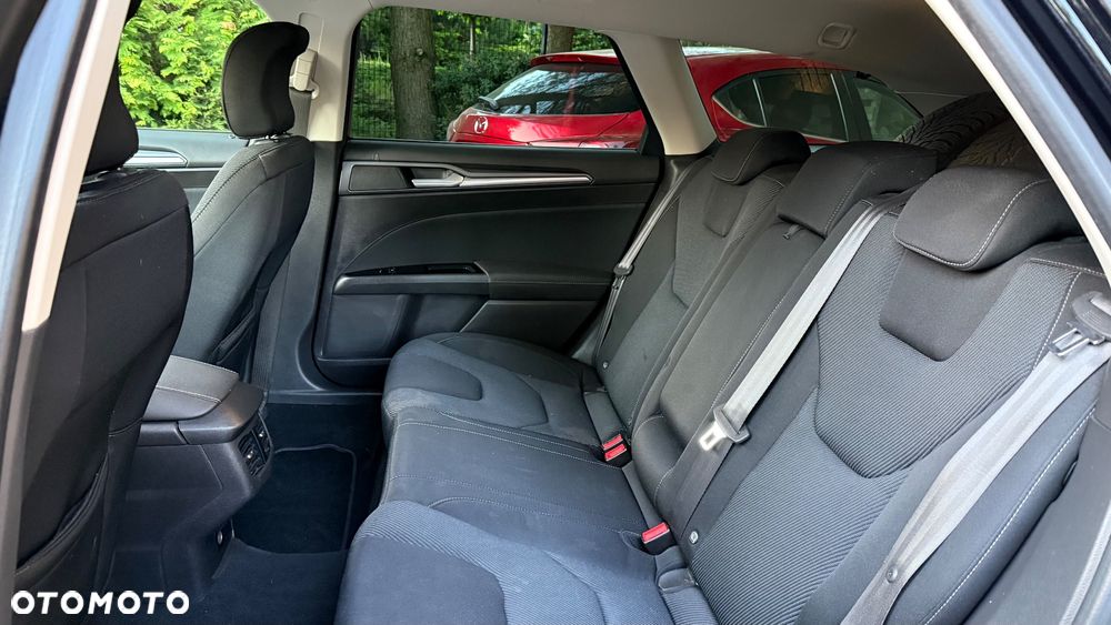 Ford Mondeo 2.0 TDCi STart-Stopp Titanium - 32