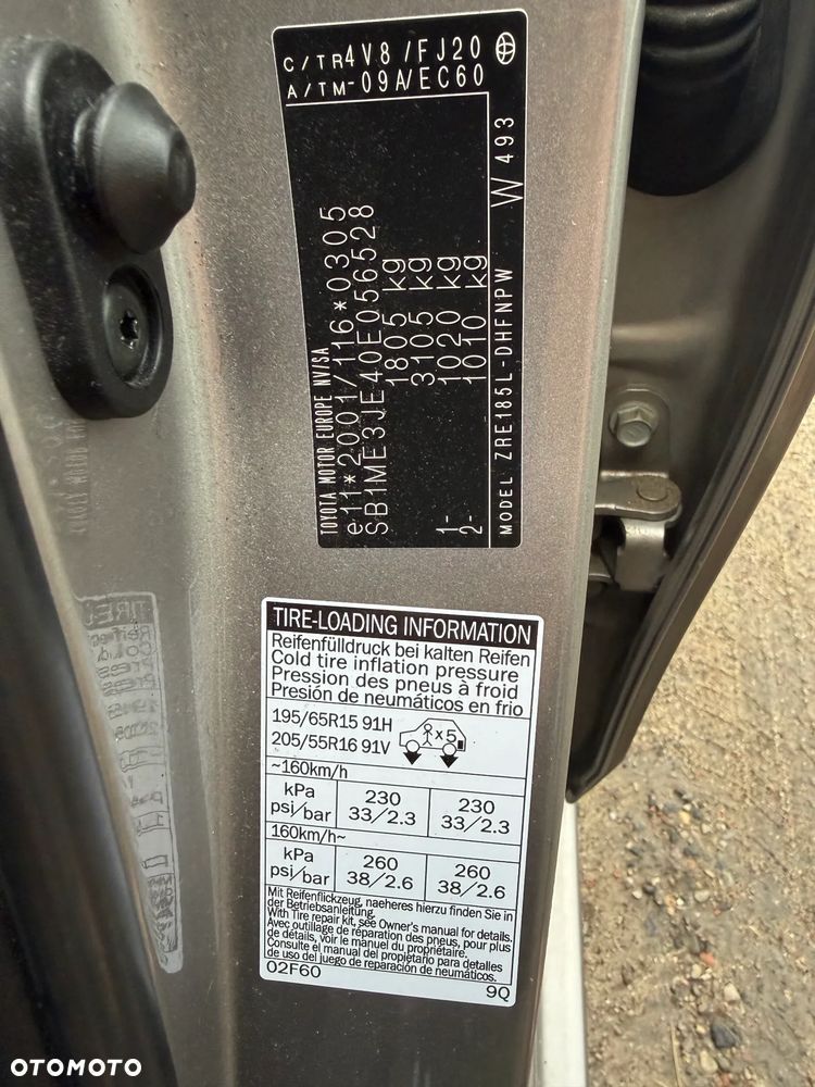 Toyota Auris 1.6 Premium Comfort - 13