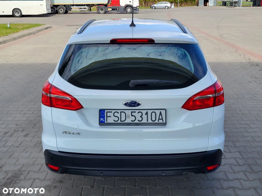 Ford Focus 1.0 EcoBoost Trend Edition Business - 9
