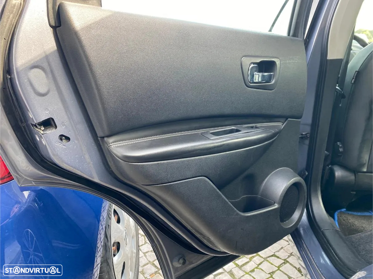 Nissan Qashqai 2.0 dCi Visia Business - 10