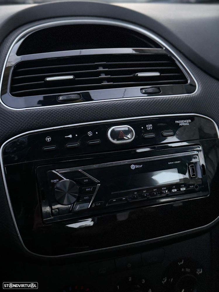 Fiat Grande Punto - 3