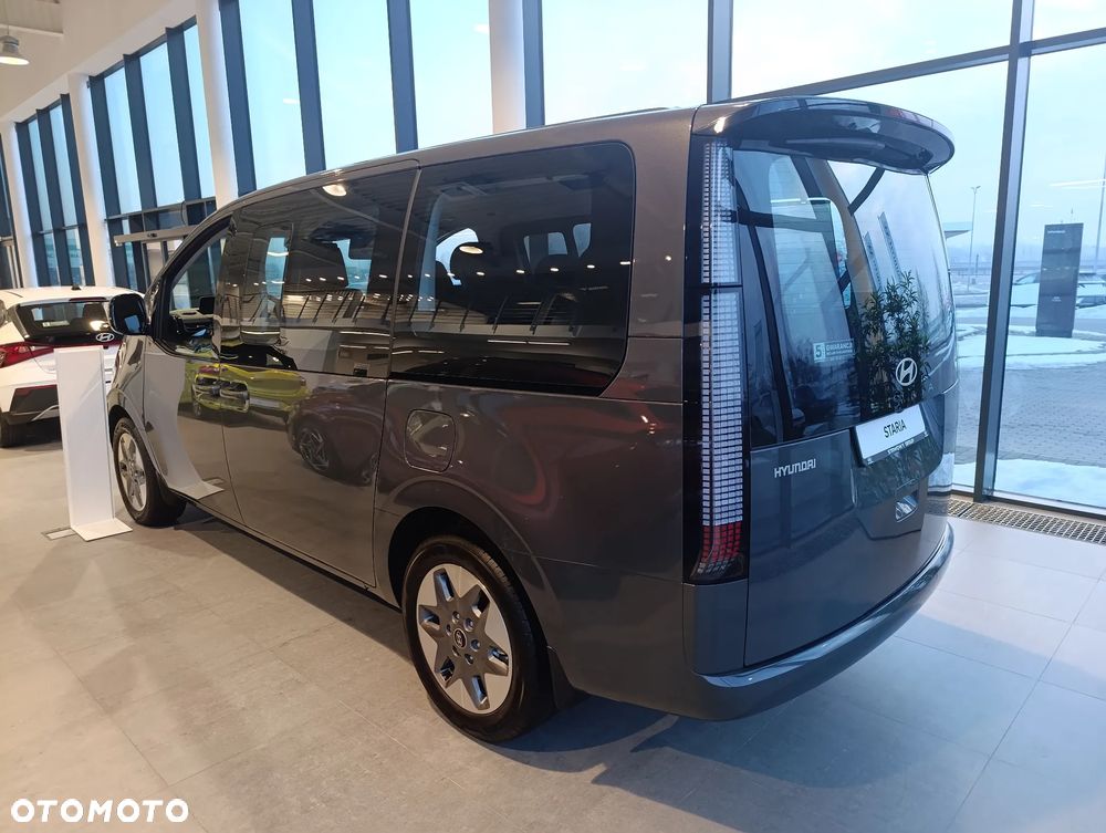 Hyundai Staria 1.6 T-GDI HEV Smart Business - 5