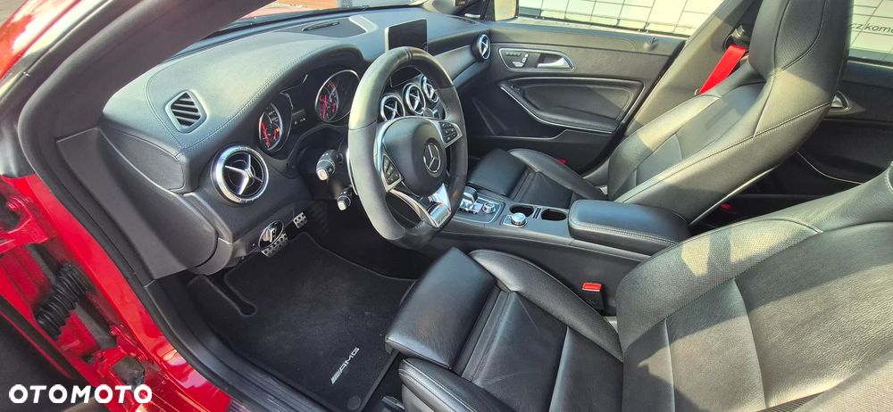 Mercedes-Benz CLA AMG 45 4Matic AMG Speedshift DCT 7G AMG Night Edition - 10