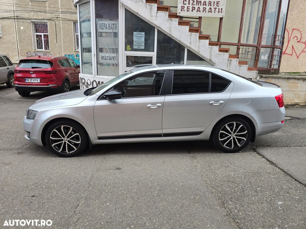 Skoda Octavia 2.0 TDI Style - 6