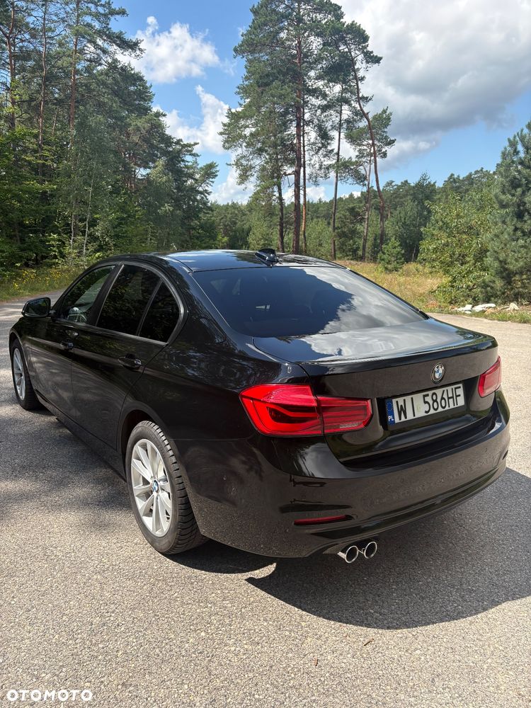 BMW Seria 3 320i xDrive Luxury Line - 8