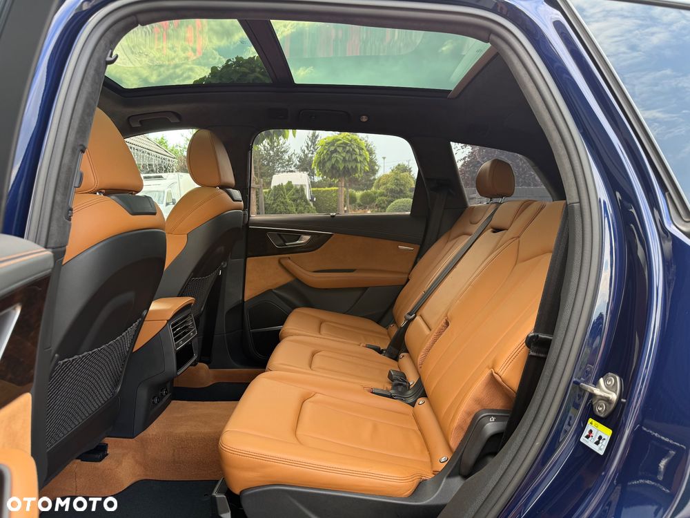 Audi SQ7 4.0 TDI Quattro Tiptronic - 17