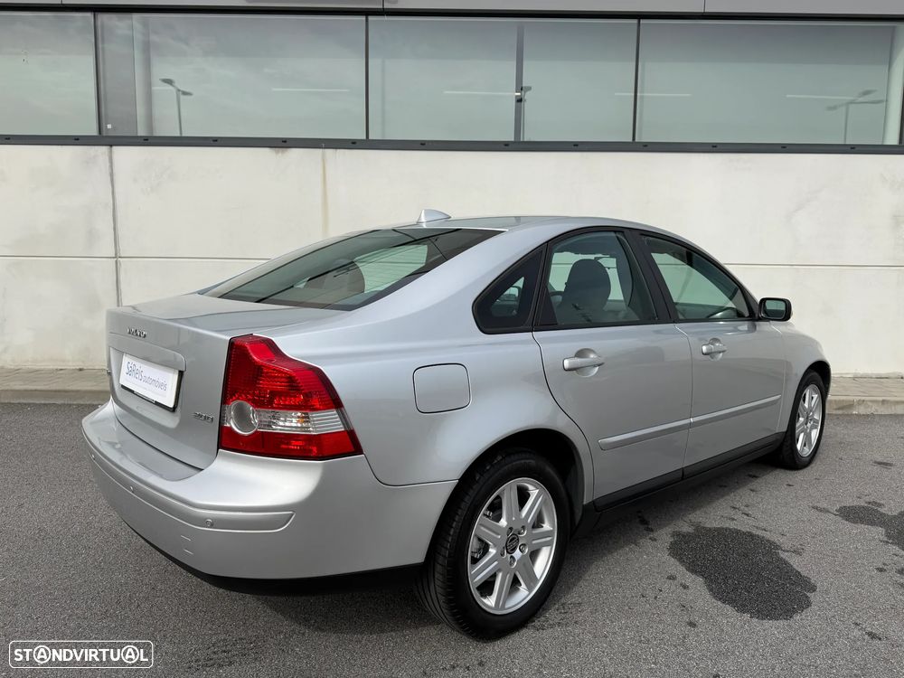 Volvo S40 2.0 D Nível 1 - 6