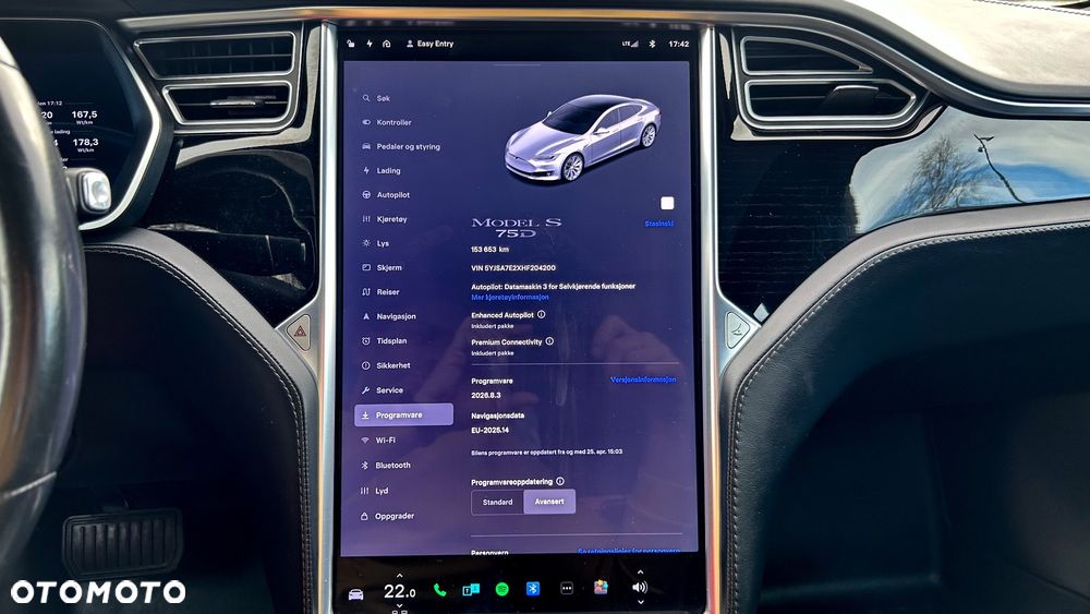 Tesla Model S - 7