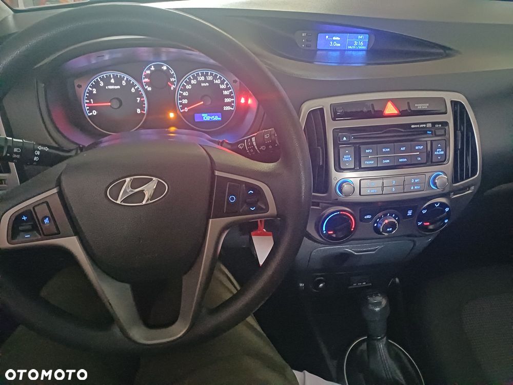 Hyundai i20 1.2 Comfort - 37