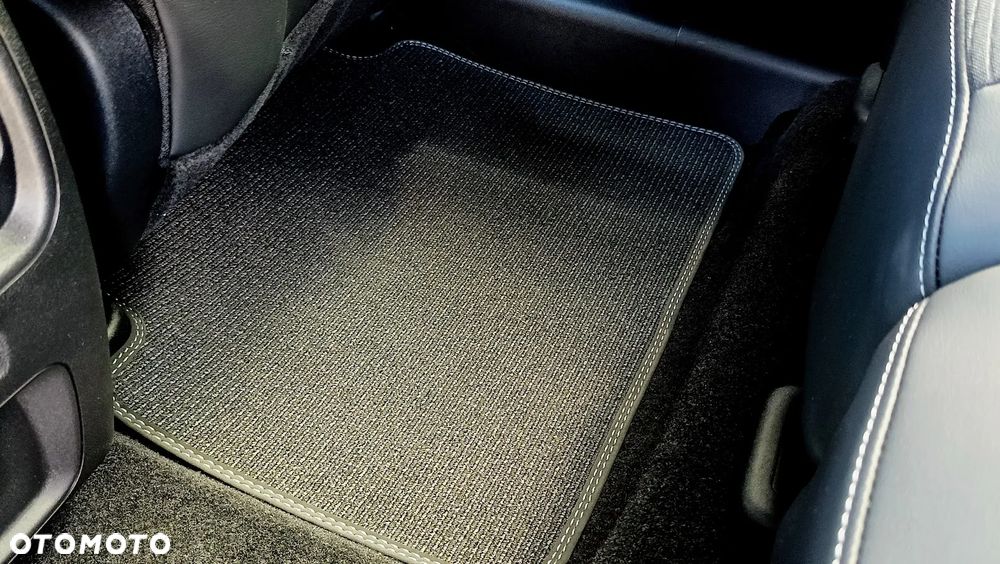 Ford Kuga 2.5P PHEV FWD Sound Edition eCVT - 29