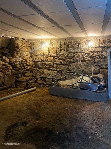 Vendo Casa em Remodelação em Monção - Grande imagem: 2/4