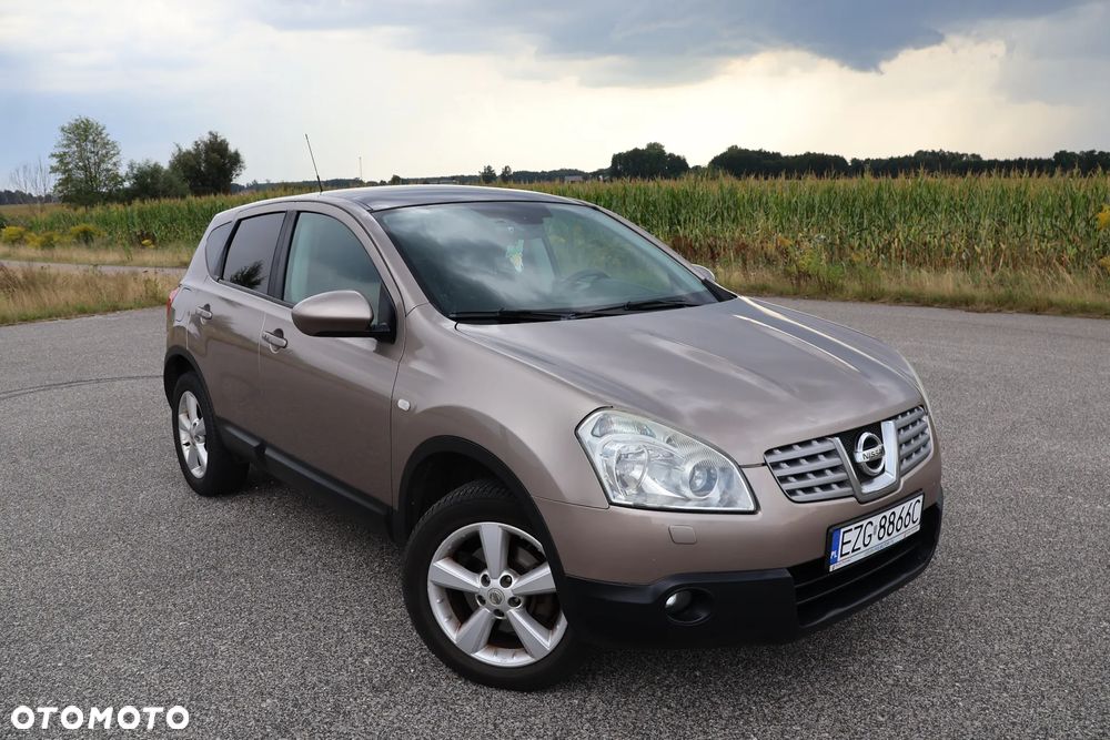 Nissan Qashqai - 1