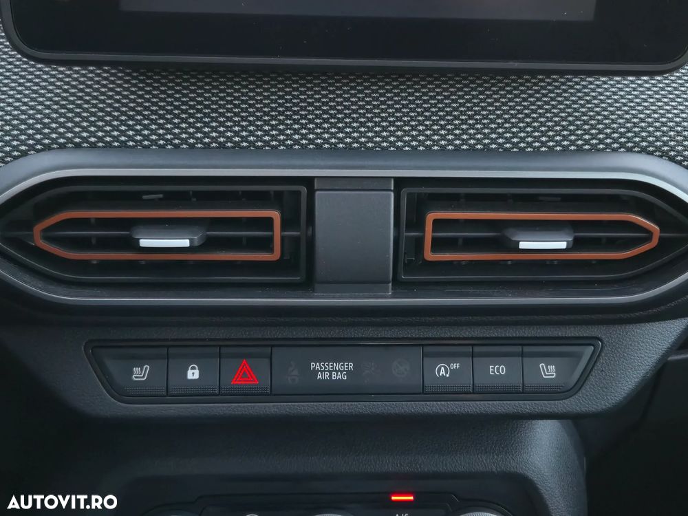 Dacia Sandero TCe 90 CVT Expression - 12