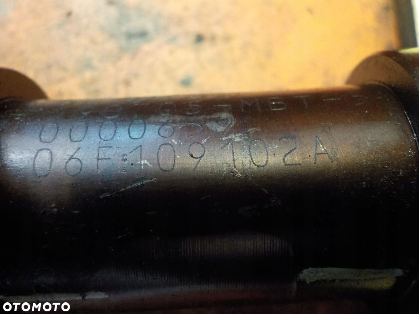 AUDI A4 B7 GOLF 2.0 TFSI 07r walek rozrzadu wydechowy wariator 06F109102A - 2
