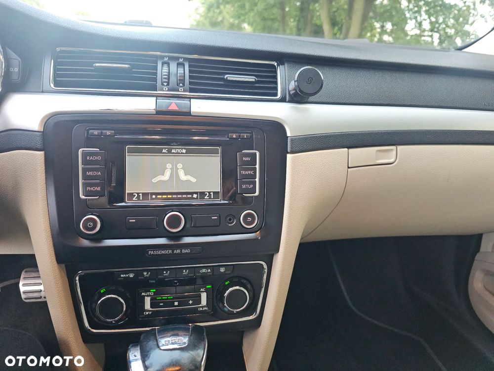 Skoda Superb 2.0 TDI Comfort DSG - 9