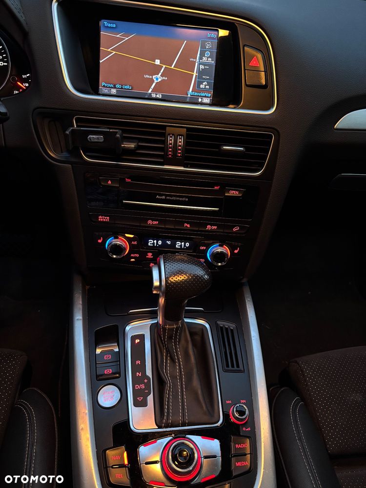 Audi Q5 2.0 TDI Quattro Sport S tronic - 23