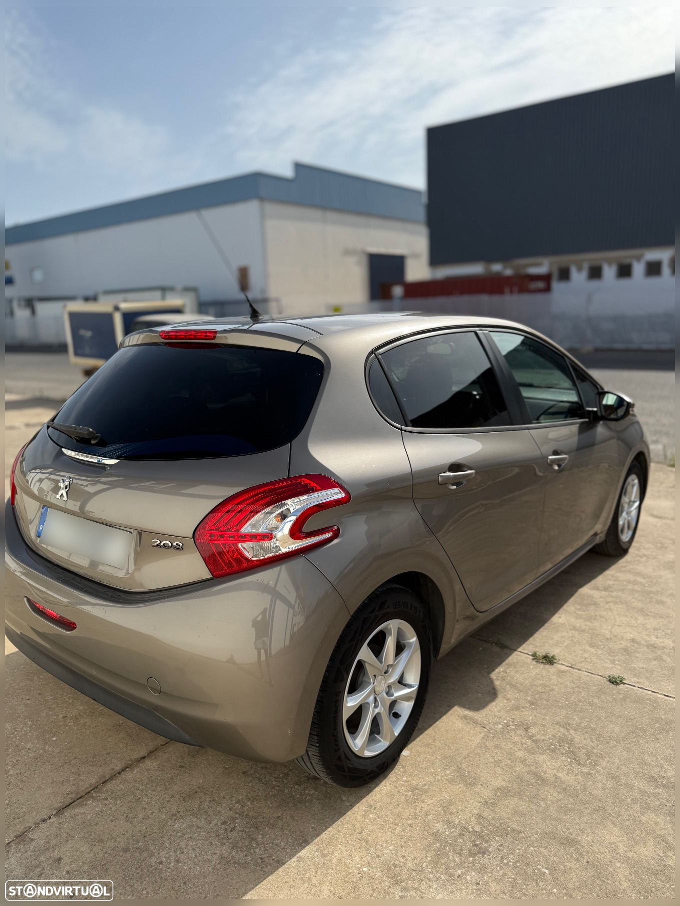 Peugeot 208 1.2 VTi Active - 3