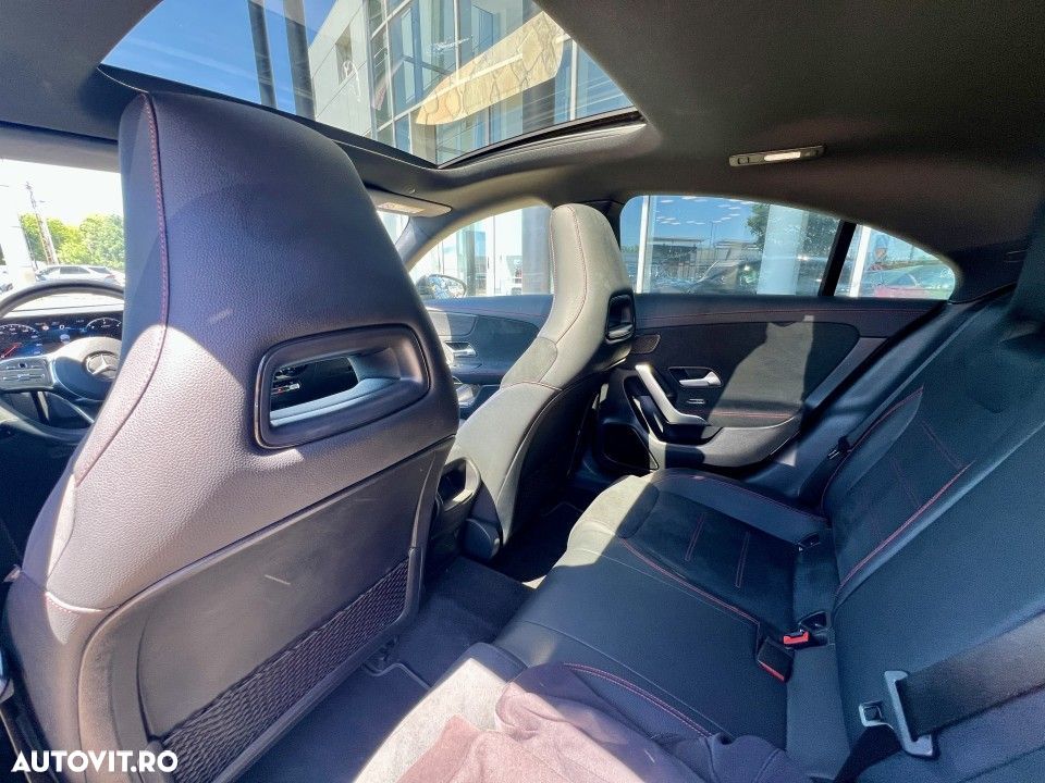 Mercedes-Benz CLA 220 d Coupe Aut. - 12