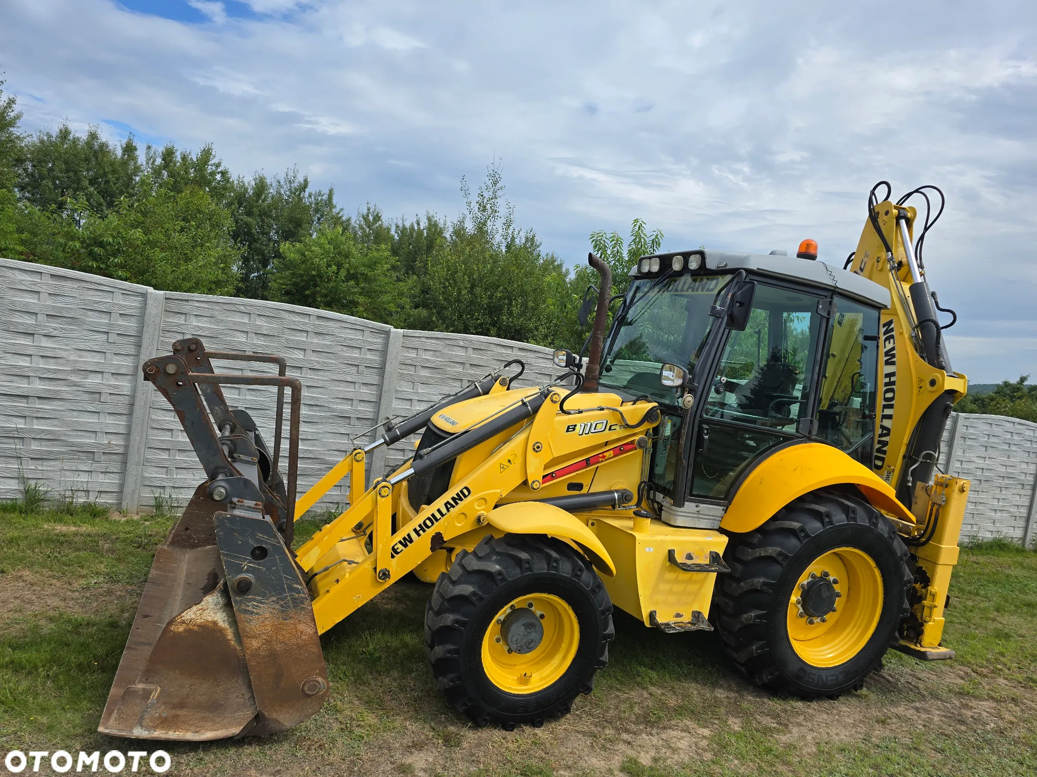 New Holland - 7