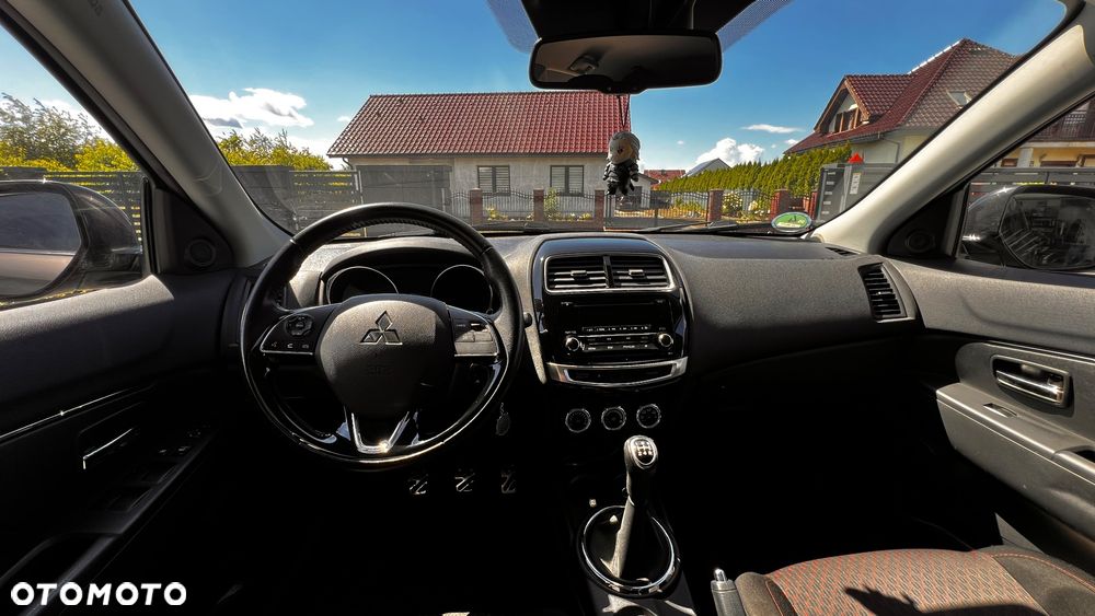 Mitsubishi ASX 1.6 Invite EU6 - 10
