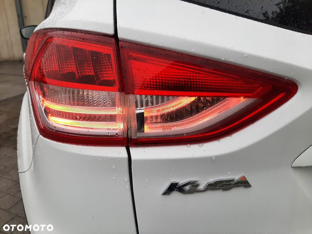 Ford Kuga 2.0 TDCi 4x4 Individual - 13