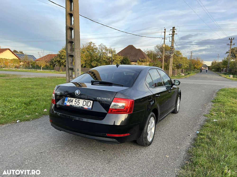 Skoda Octavia - 3