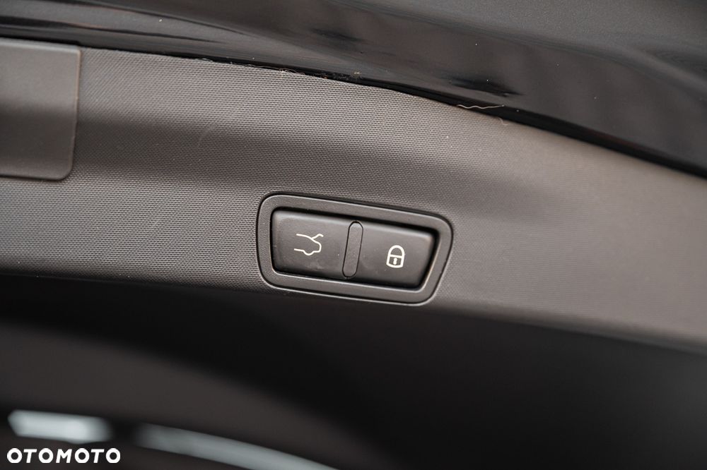 Alfa Romeo Stelvio 2.0 Turbo 16V AT8-Q4 Veloce - 40