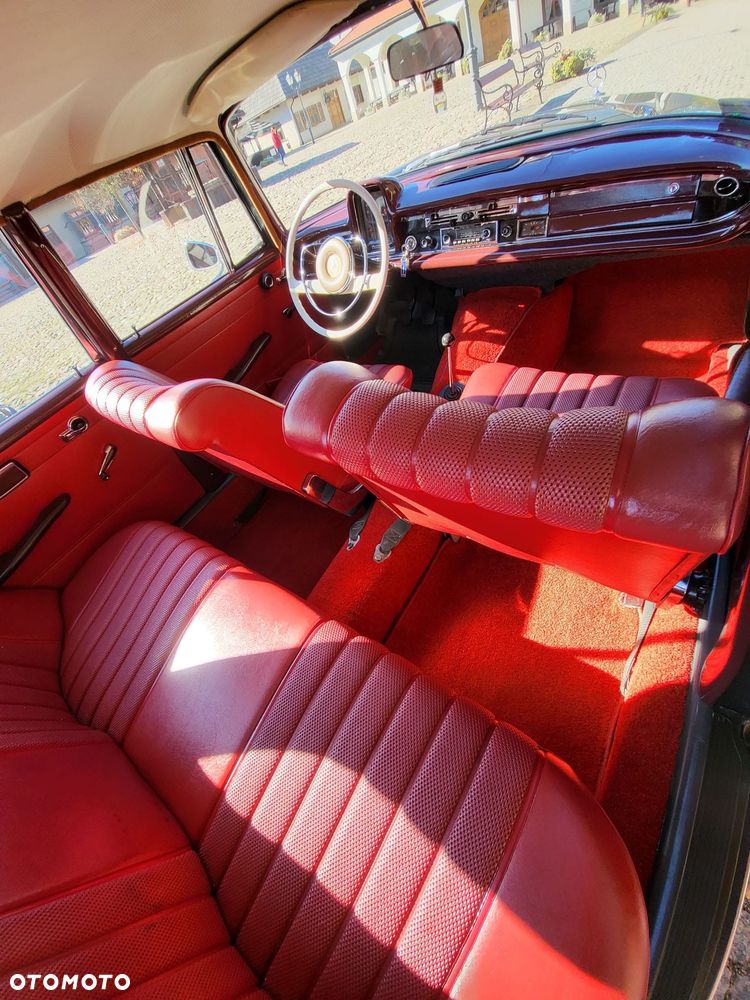 Mercedes-Benz Klasa E - 20