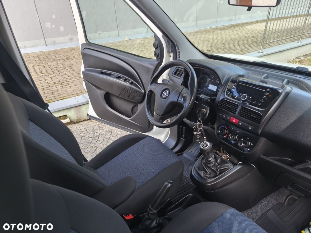 Opel Combo - 7