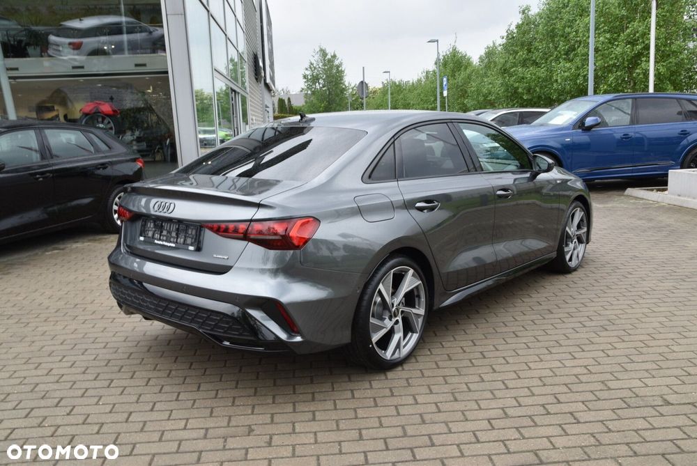 Audi A3 Limousine - 5