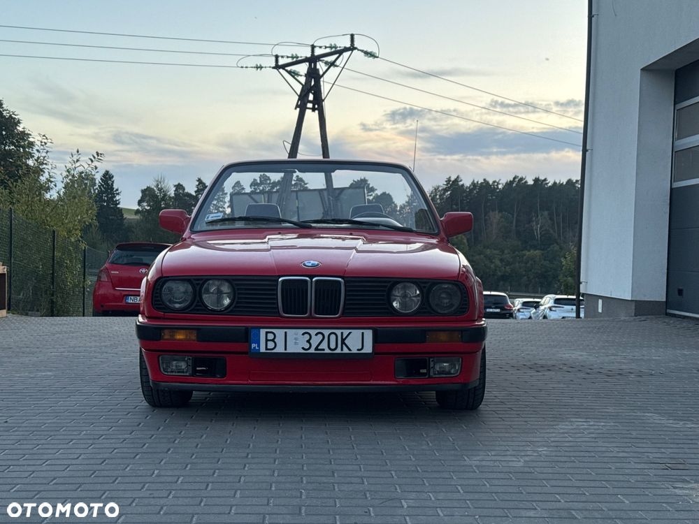 BMW Seria 3 320i - 3