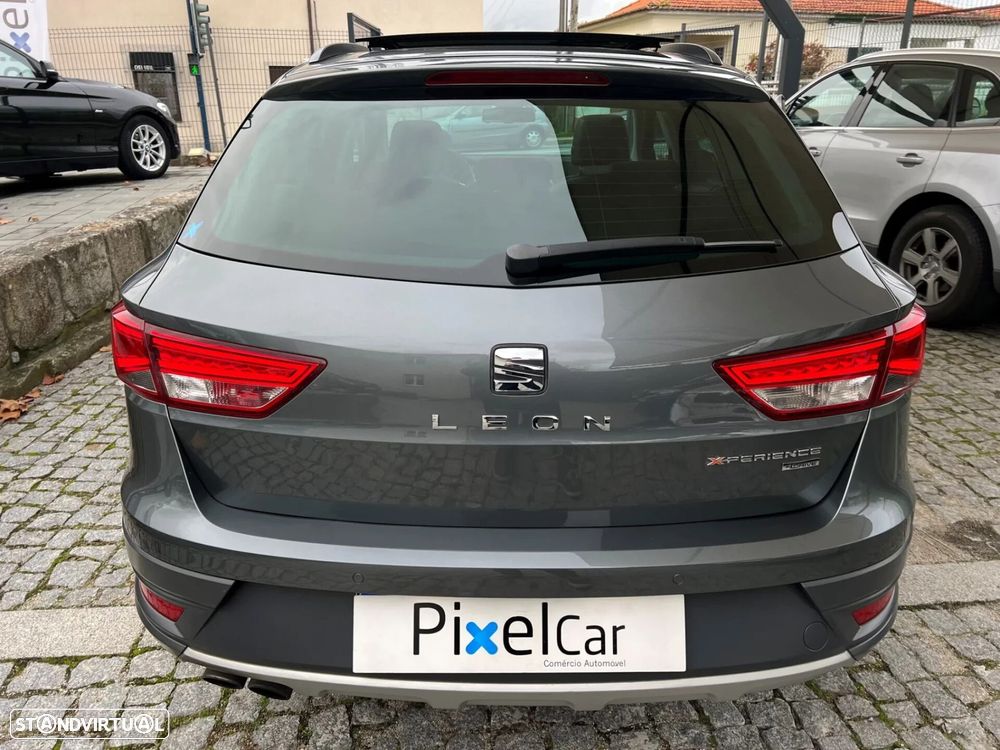 SEAT Leon X-Perience 2.0 TDi DSG 4Drive - 8
