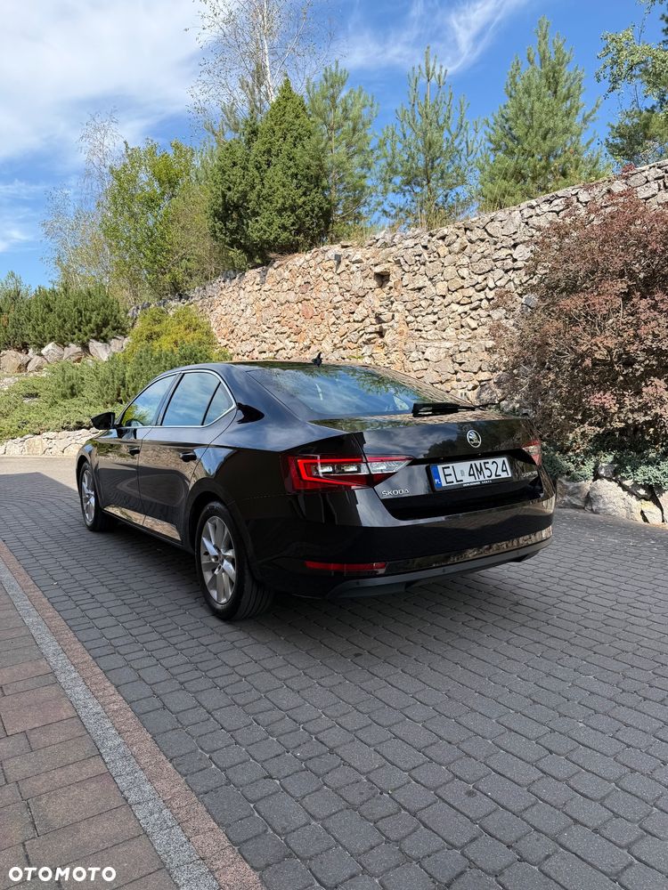 Skoda Superb 1.5 TSI ACT Ambition - 14