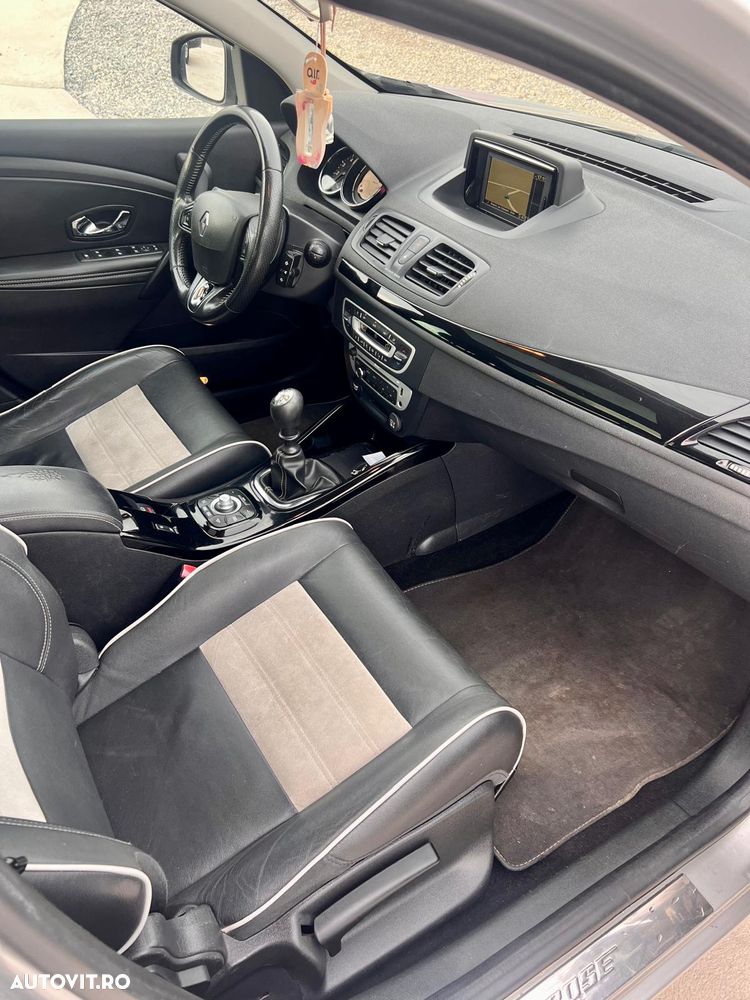 Renault Megane ENERGY dCi 110 Start & Stop Bose Edition - 6