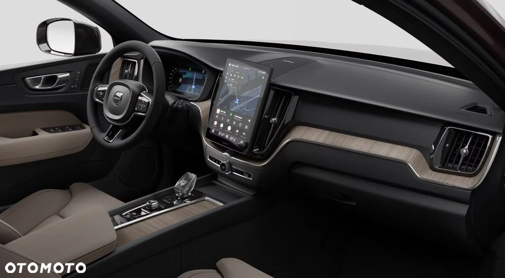 Volvo XC 60 B5 B AWD Plus Dark - 3