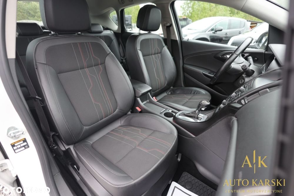 Opel Astra - 36