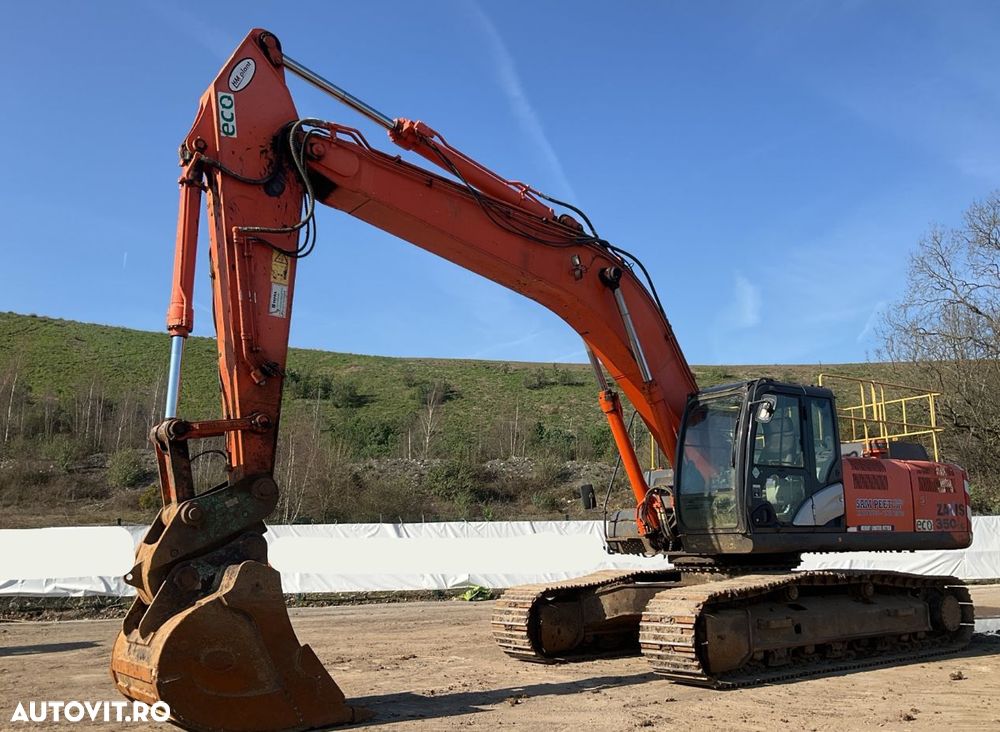 Hitachi ZX350LC-5B Excavator - 1