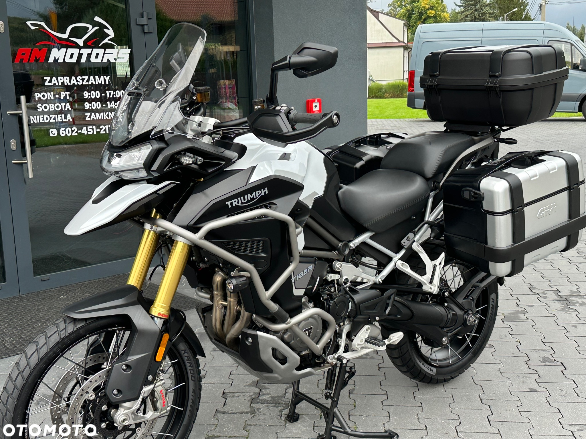 Triumph Tiger - 40