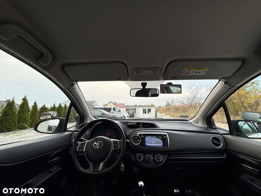 Toyota Yaris 1.33 Premium - 5