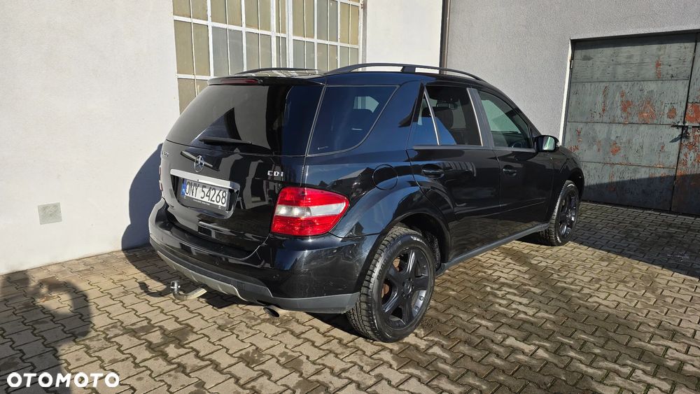 Mercedes-Benz ML 320 CDI 4Matic 7G-TRONIC - 2