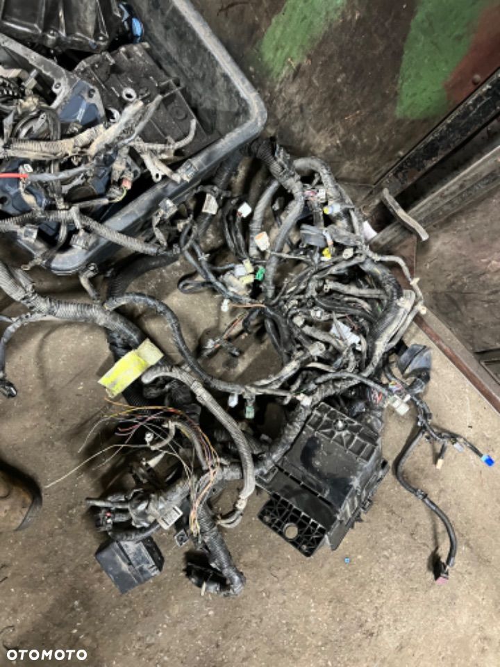 Instalacja komory silnika Nissan navara d40 2007r półtora kabiny - 1