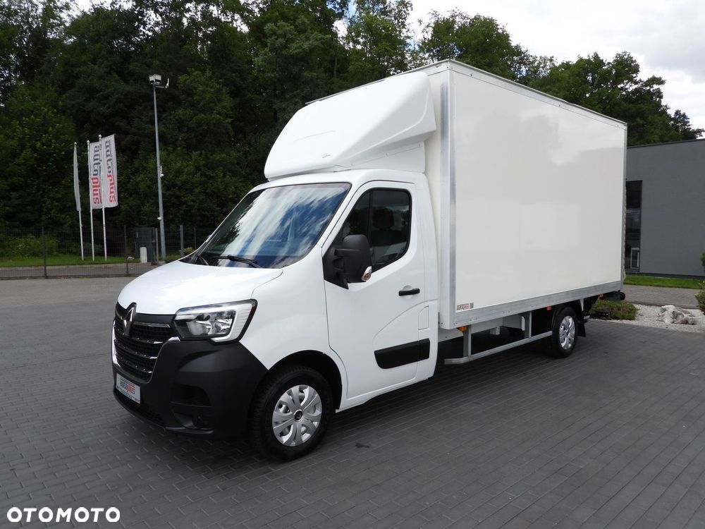 Renault MASTER KONTENER WINDA 8 PALET TEMPOMAT LEDY KLIMATYZACJA  145KM - 7