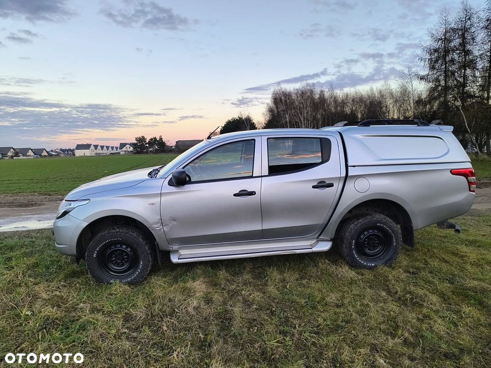 Mitsubishi L200 2.4 d CC Invite EU6 - 4