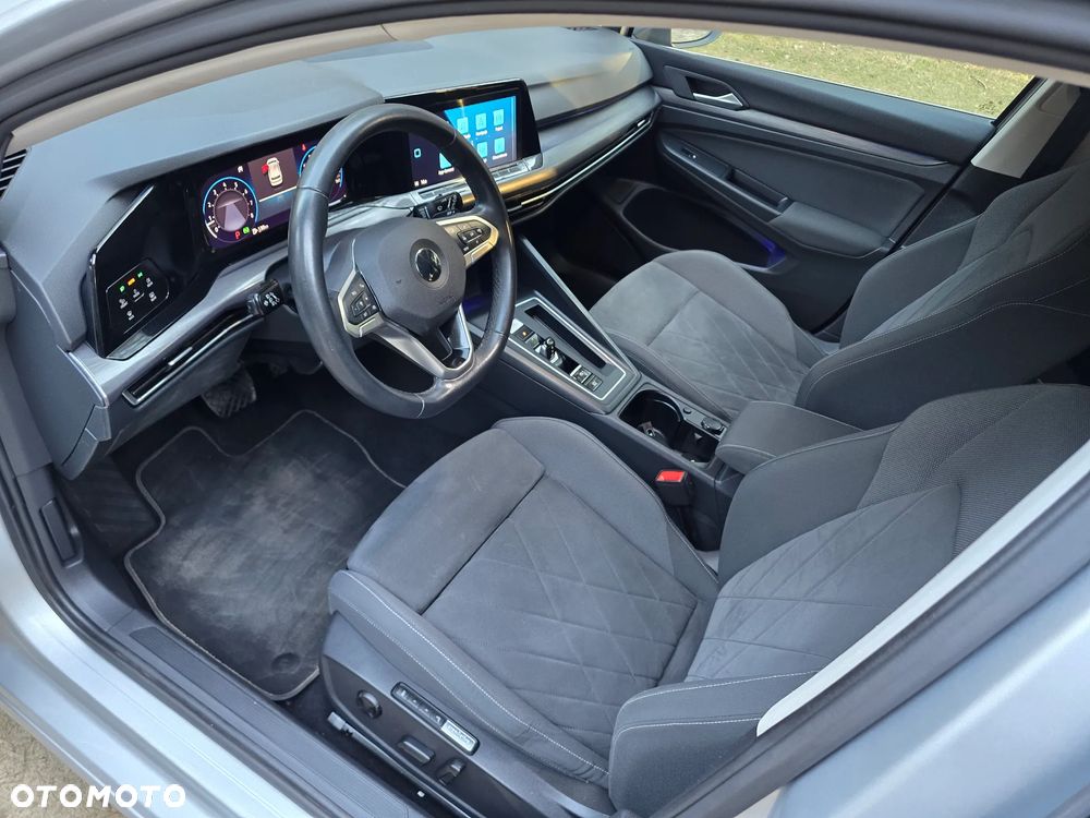 Volkswagen Golf 1.5 TSI BMT Evo Highline DSG - 31