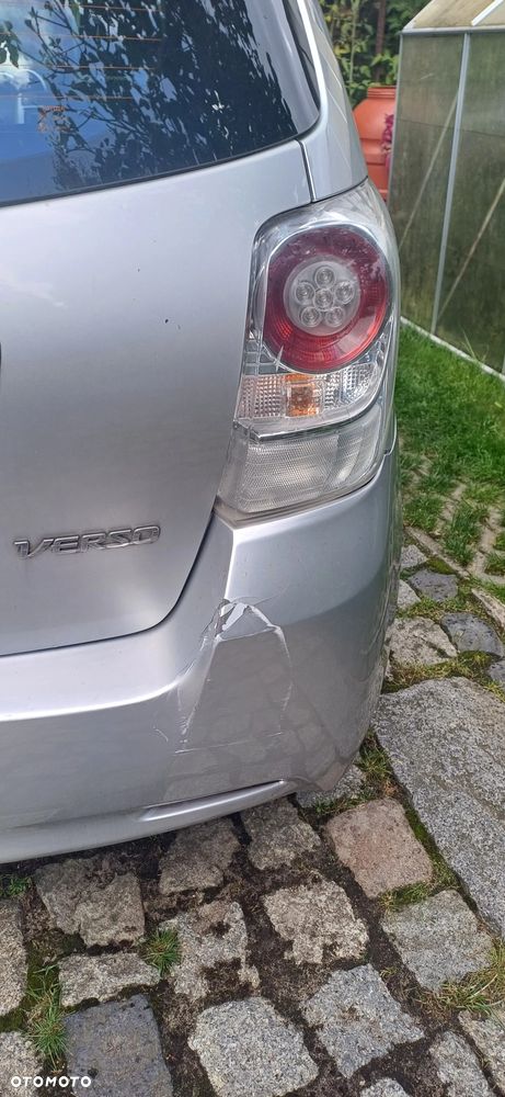 Toyota Verso 2.0 D-4D Premium - 33