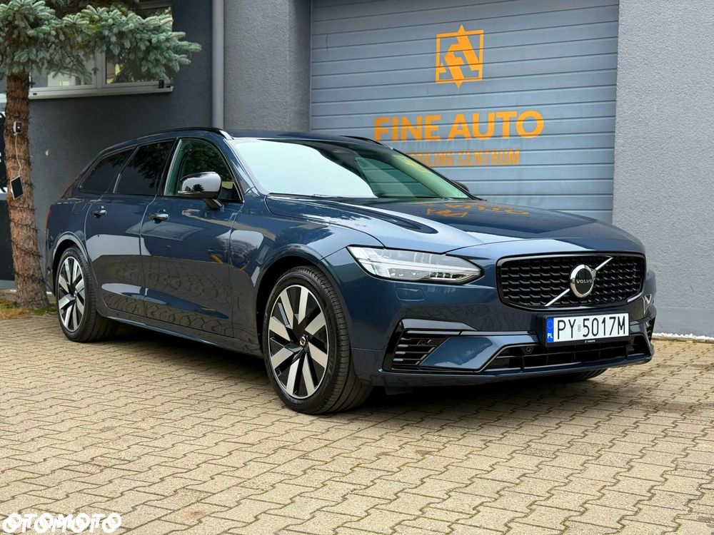 Volvo V90 T6 AWD Plug-In Hybrid Plus Dark - 1