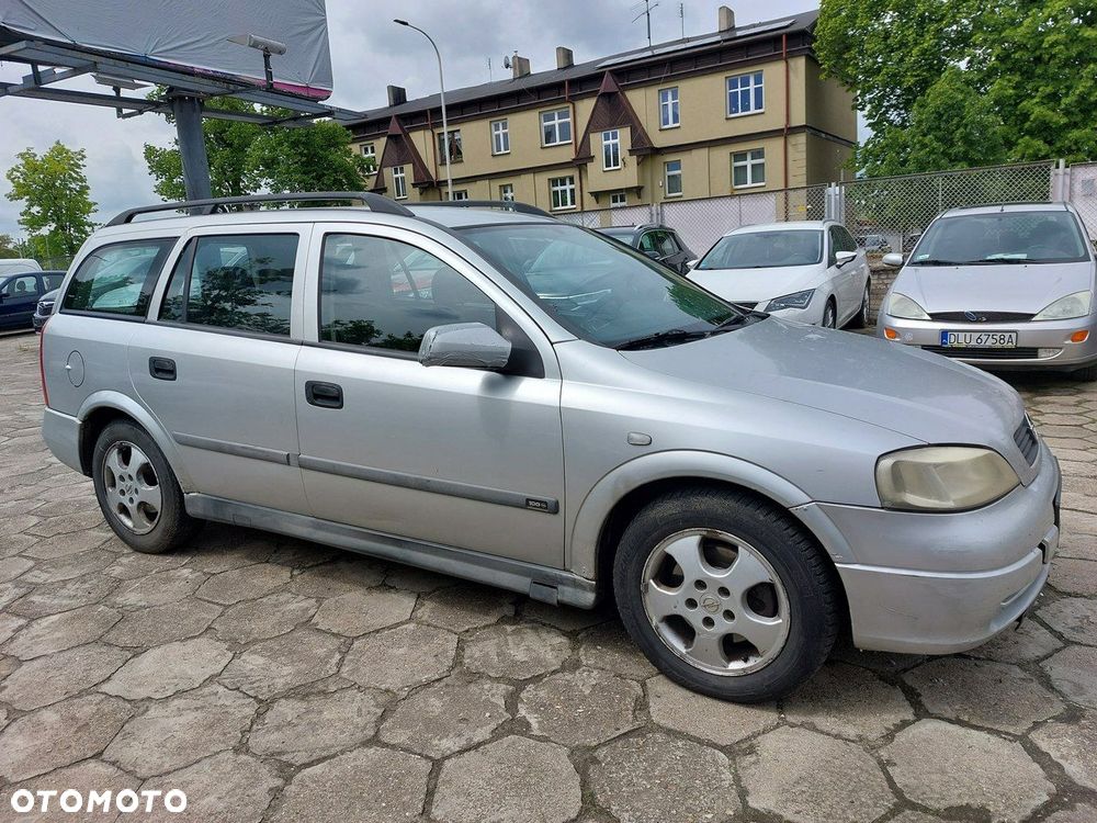 Opel Astra - 2