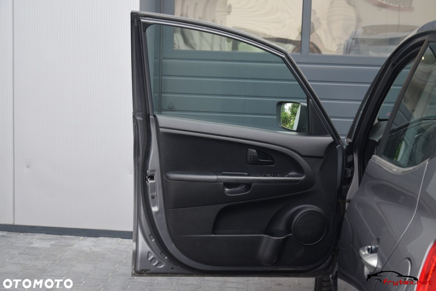 Kia Venga - 16