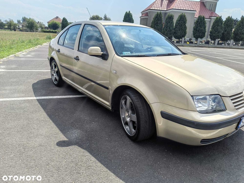 Volkswagen Bora - 3